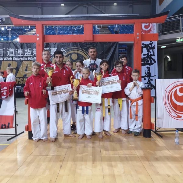 Каратисты из Лиды успешно выступили на европейском турнире в Польше