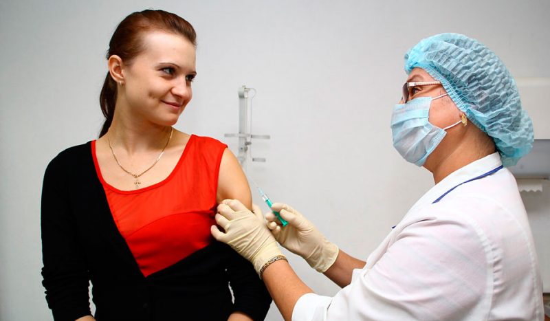 Любой житель города Лиды и Лидского района может бесплатно сделать прививку от сезонного гриппа.