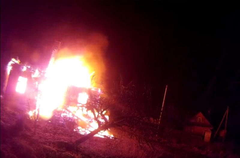 Огонь унес жизни двух человек в Лидском районе