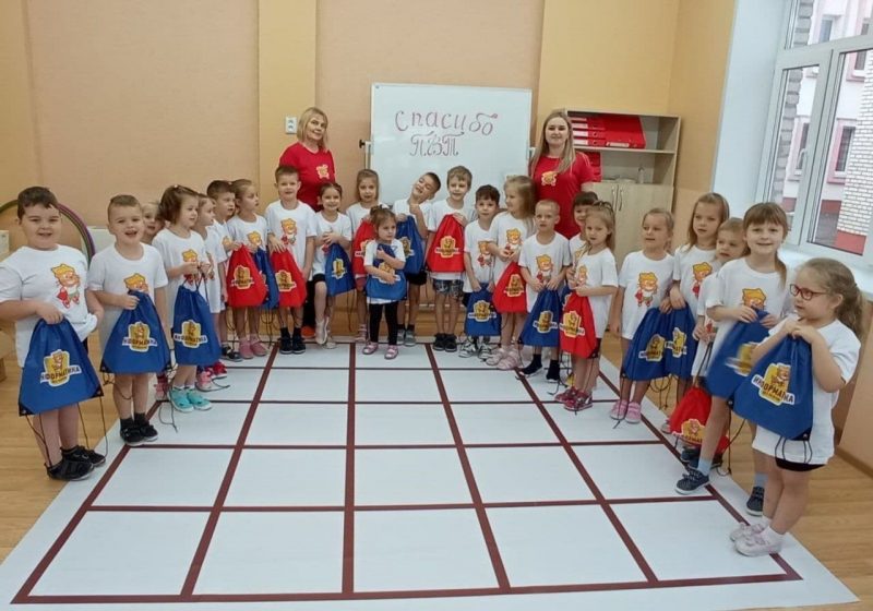 Лидчане приняли участие в республиканском конкурсе «Информатика без розетки»