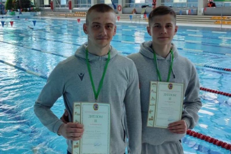 Два спортсмена из Лиды стали призерами чемпионата Беларуси по плаванию в ластах.